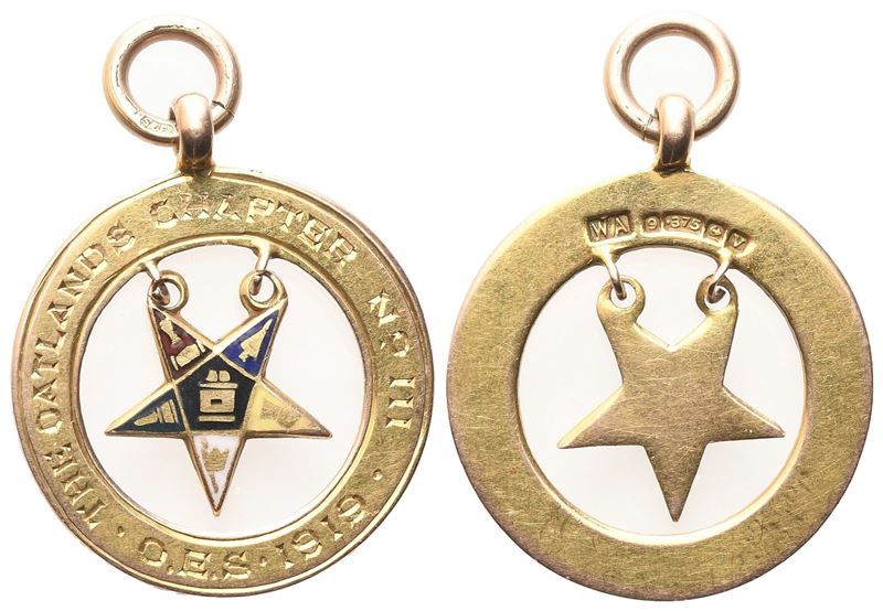 Medaglietta "The Oatlands Chapter N° 111" - O. E. S. 1919, AU E Smalti (24,4 mm)