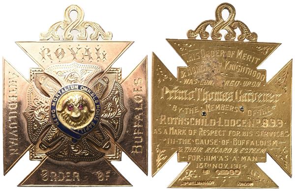Medaglia Royal Antediluvian Order Of Buffaloes, "Nemo Mortalium Omnibus Horis Sapit", 1914, AU E Smalti (37,4 x 47 mm)  - Asta MASSONICA  Medaglie, Distintivi e Gioielli di Loggia  dai primi dell'800 al tardo ‘900 - Bertolami Fine Art - Casa d'Aste