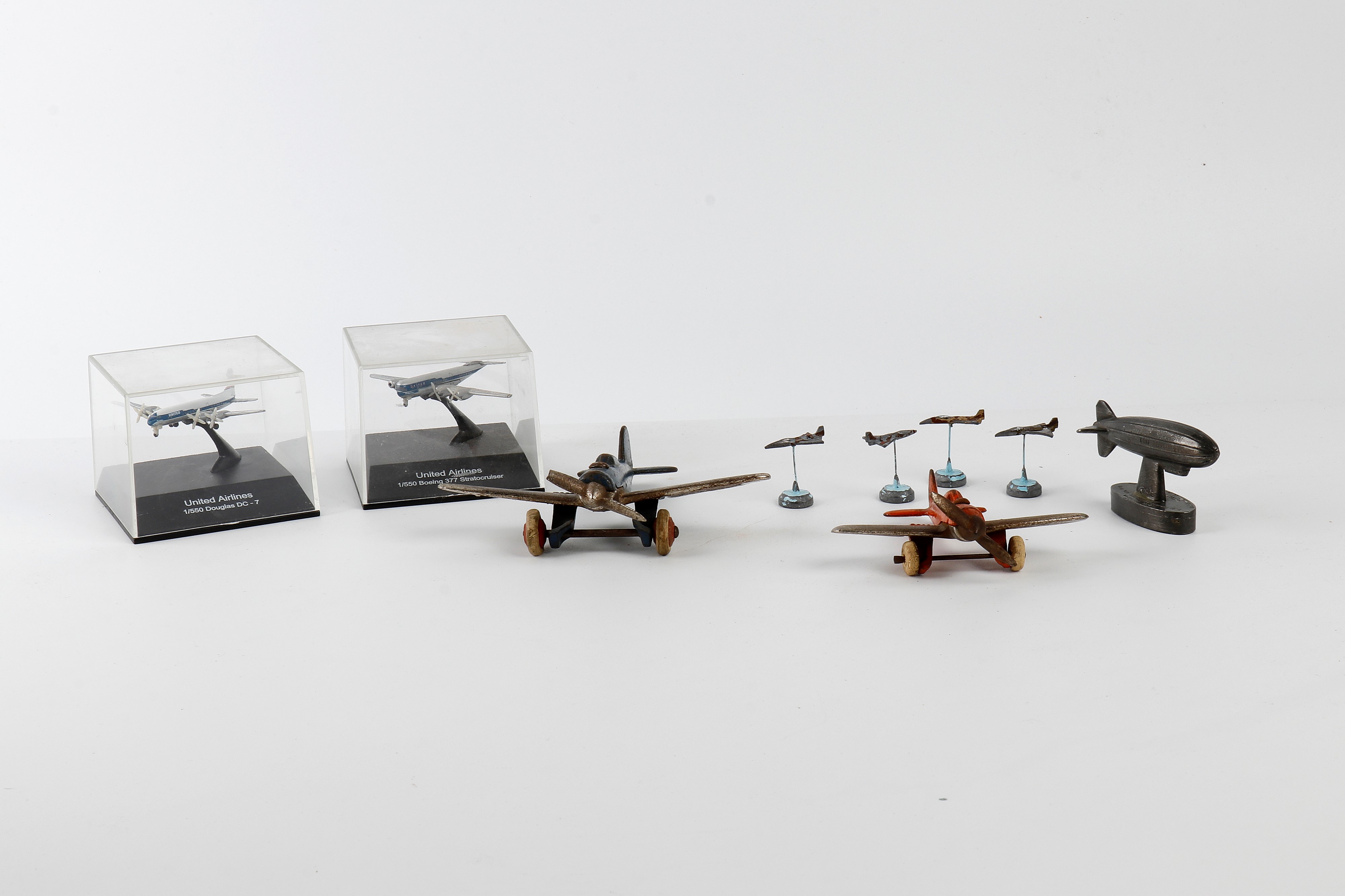 Aerei modelli giocattolo