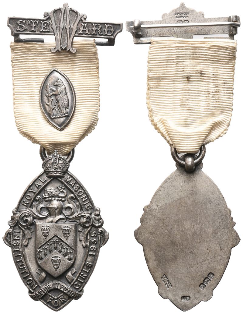 Medaglia Royal Masonic Institution For Girls - 1935, "patior Ut Potior", Steward, Ag (31,4 X 86,6...