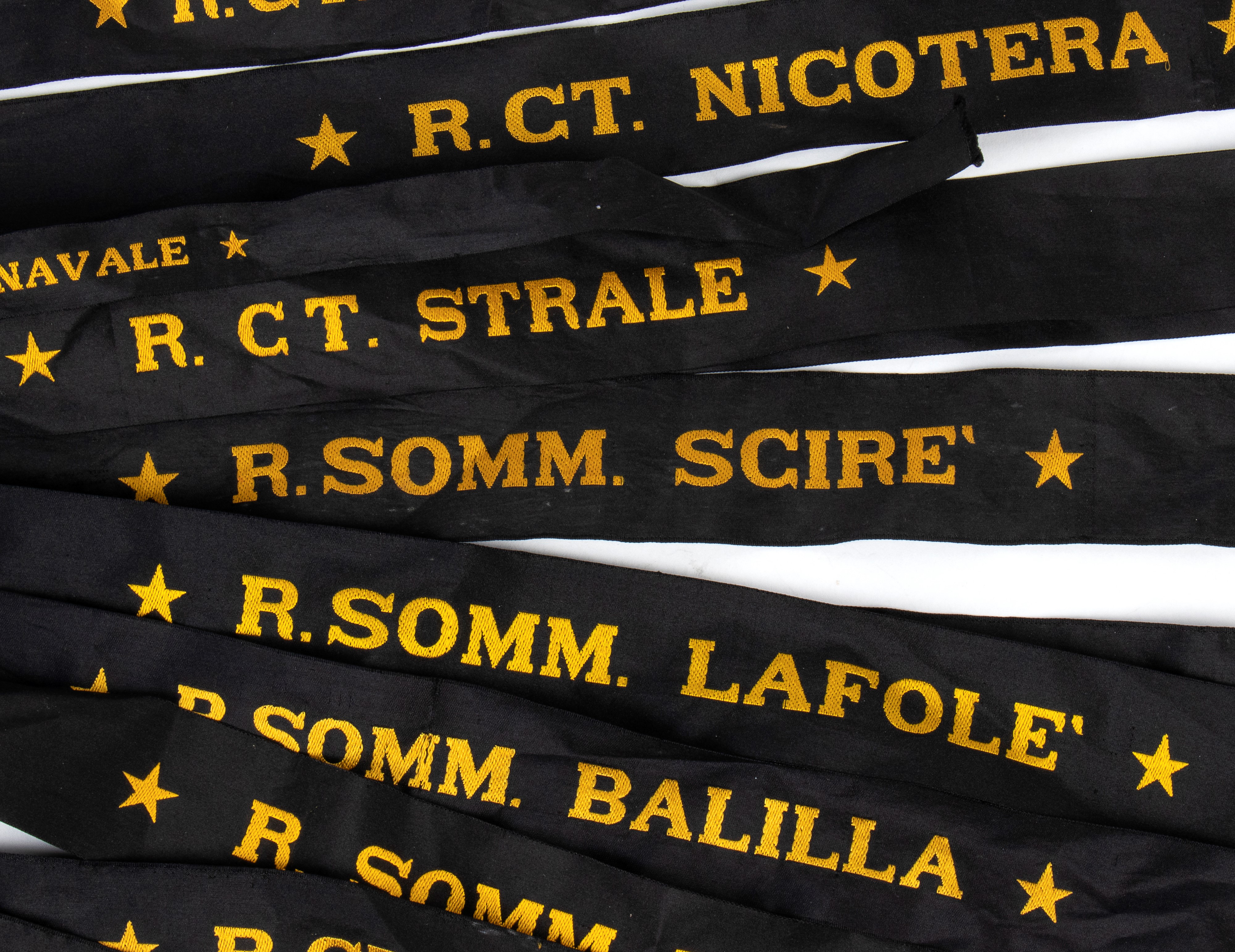 Lotto di 19 Fascette da Marinaio