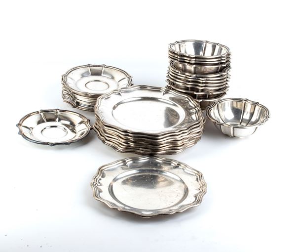 Set of 12 cups, 12 small plates and 12 italian solid silver plates