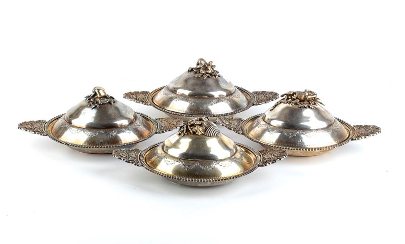 Gruppo di 4 legumiere russe, argento vermeil, Mosca 1796 (?), argento 875/1000