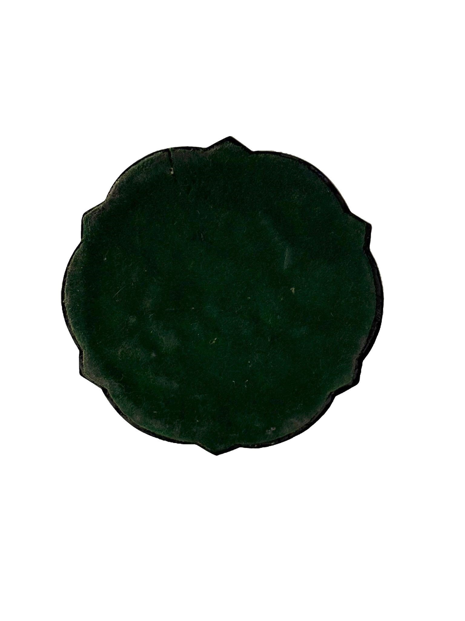 Francia, XIX secolo, Vaso in cristallo molato e argento con base decorata