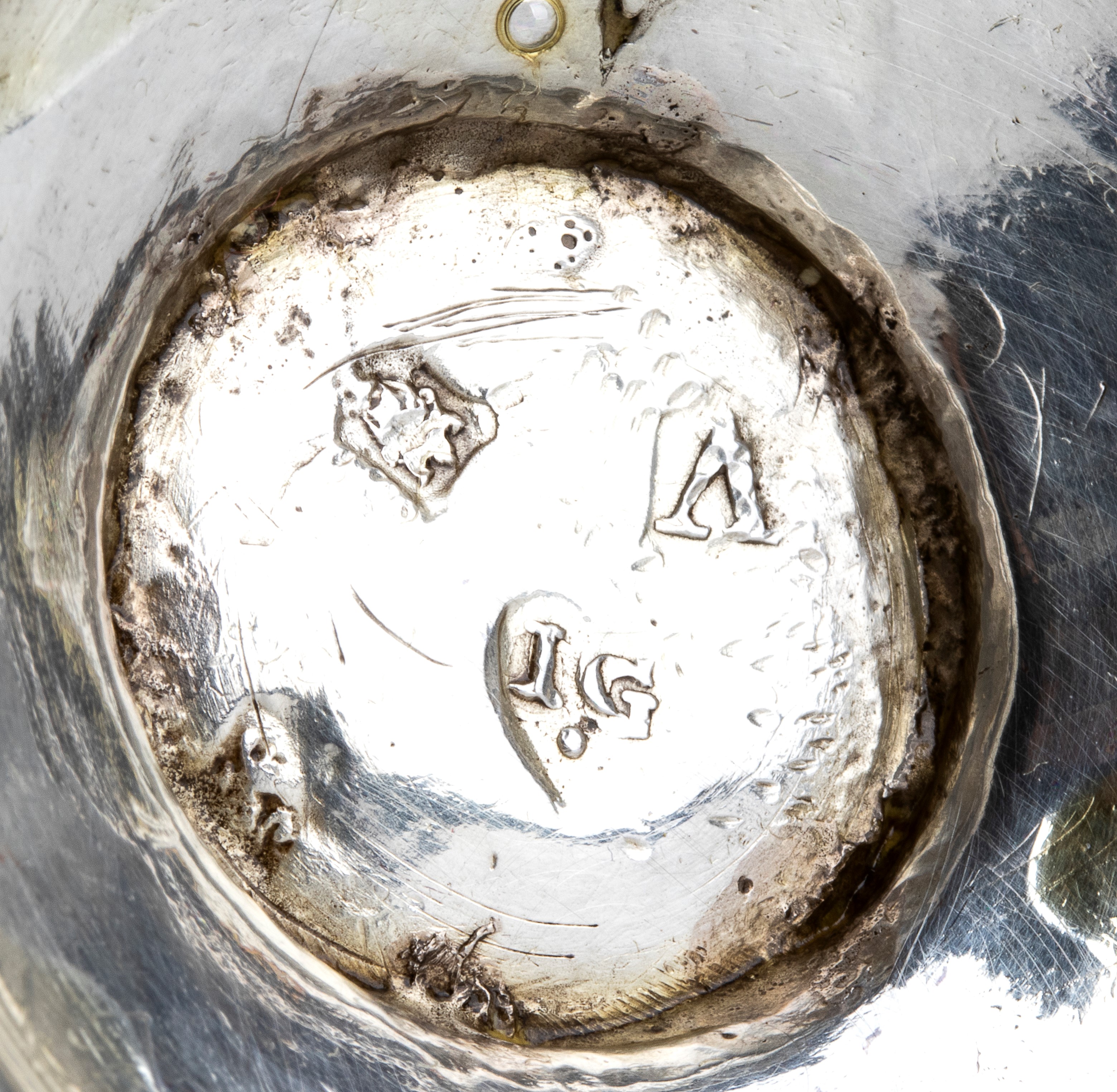 John Gamon - Saliera georgiana bombata in argento 925, Londra 1735