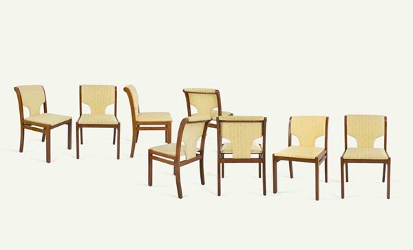 Set of 8 Vintage Chairs Italian Manufacture 