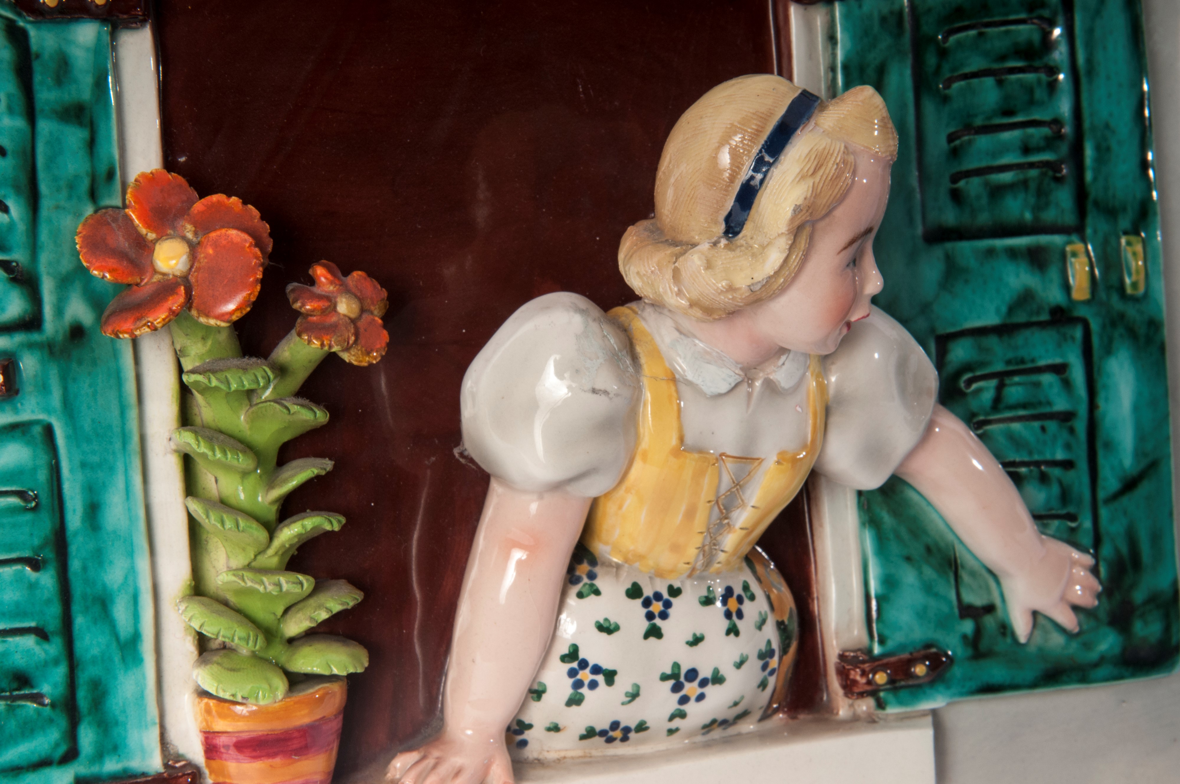 "Lui e Lei ",Coppia di placche in rilievo,