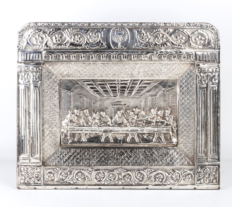 Ultima Cena, argento 900/1000 sbalzato e cesellato con dedica a Mons. Mario Zanin (metà XX secolo...