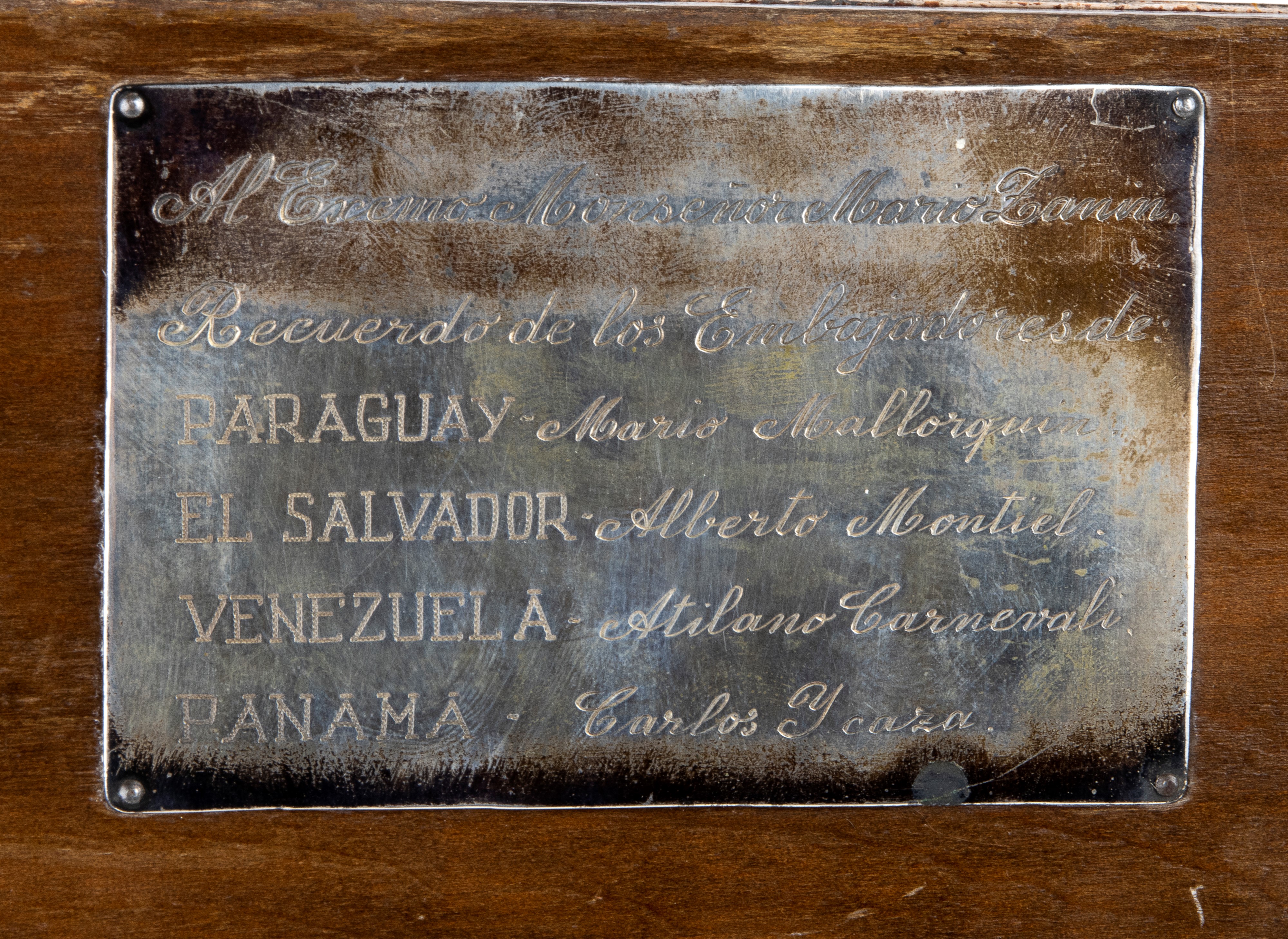 Ultima Cena, argento 900/1000 sbalzato e cesellato con dedica a Mons. Mario Zanin (metà XX secolo...