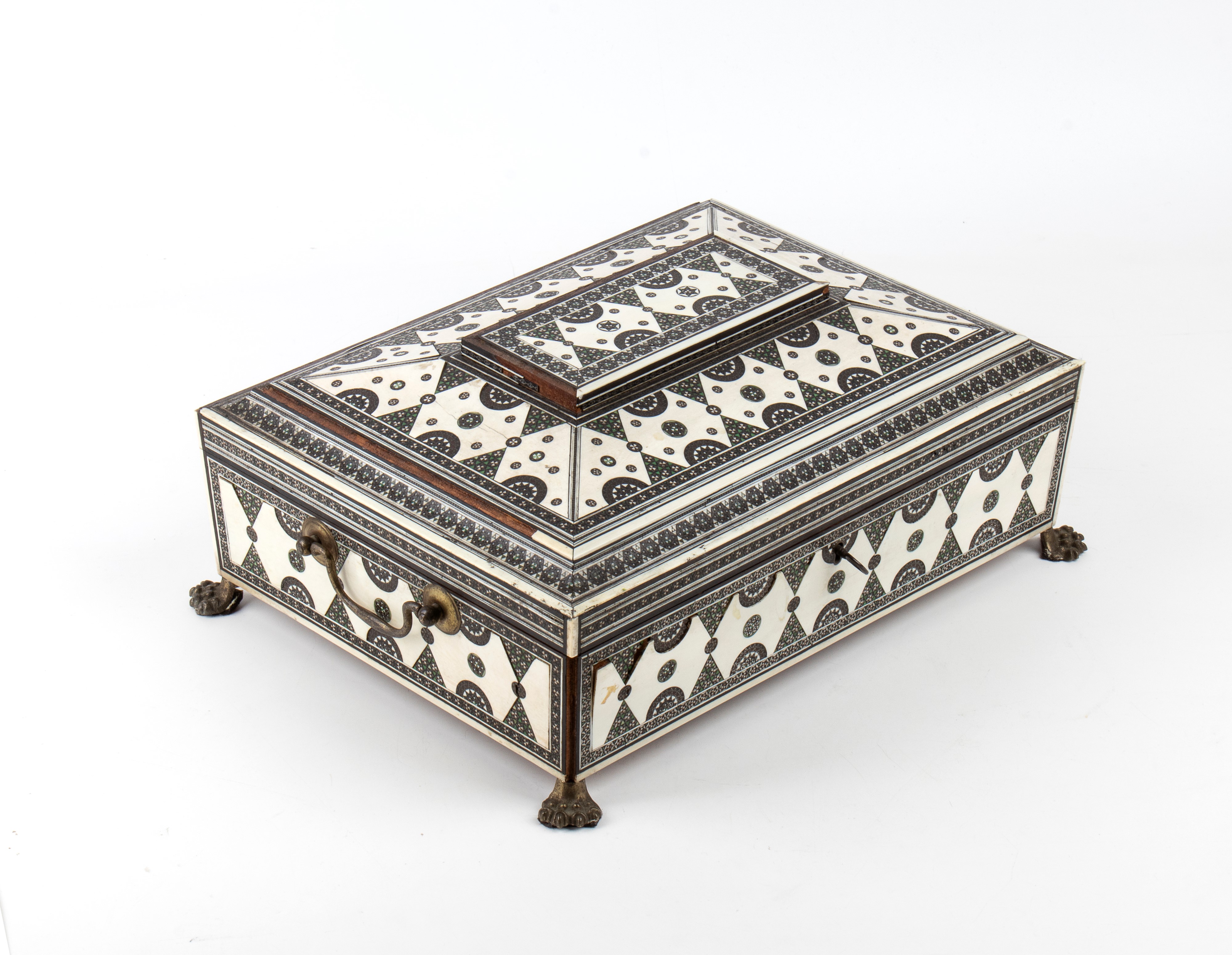 Scatola scrittoio da viaggio intarsiata in avorio