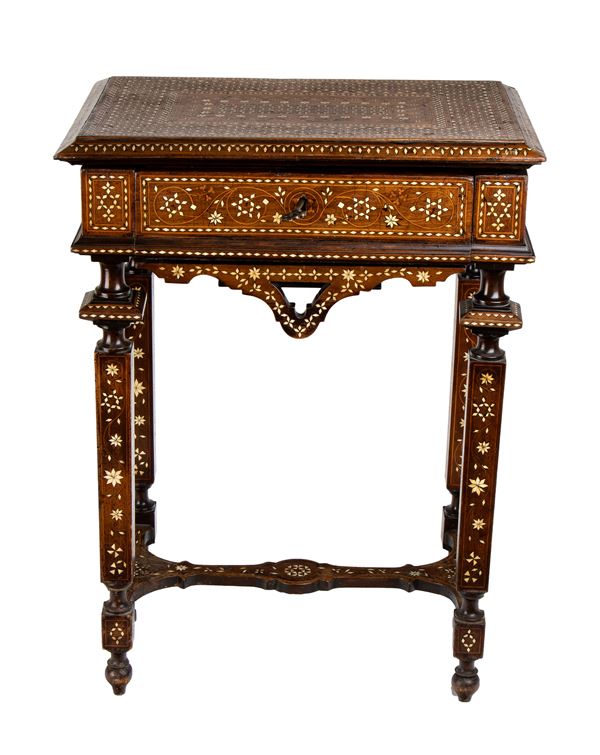 Work table Syrian  inlaid in bone