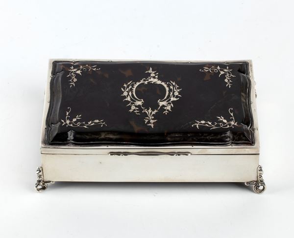 William Comyns &amp; Sons Ltd (Richard Comyns) - English sterling silver and tortoiseshell case