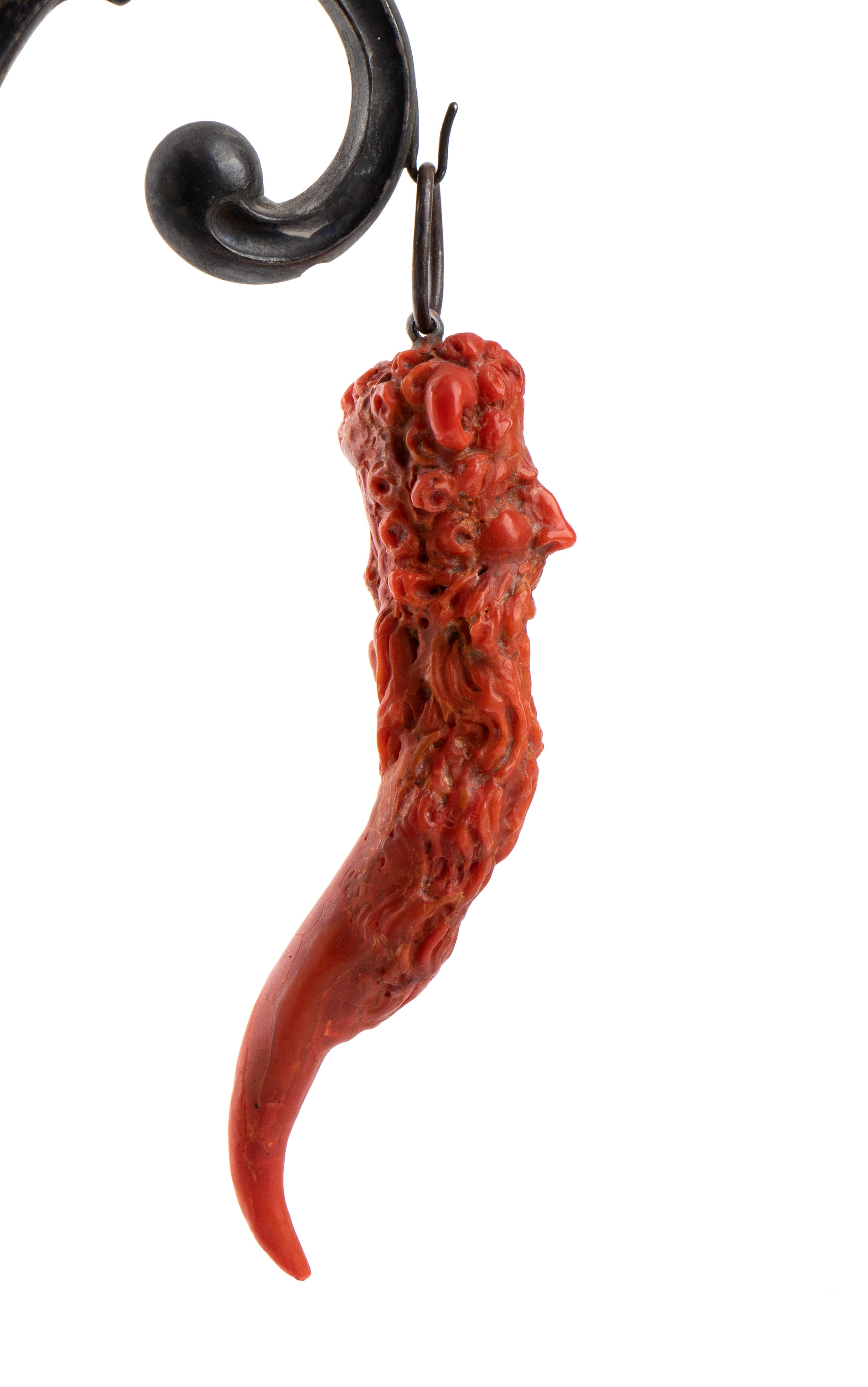 Corno da carrozza in corallo