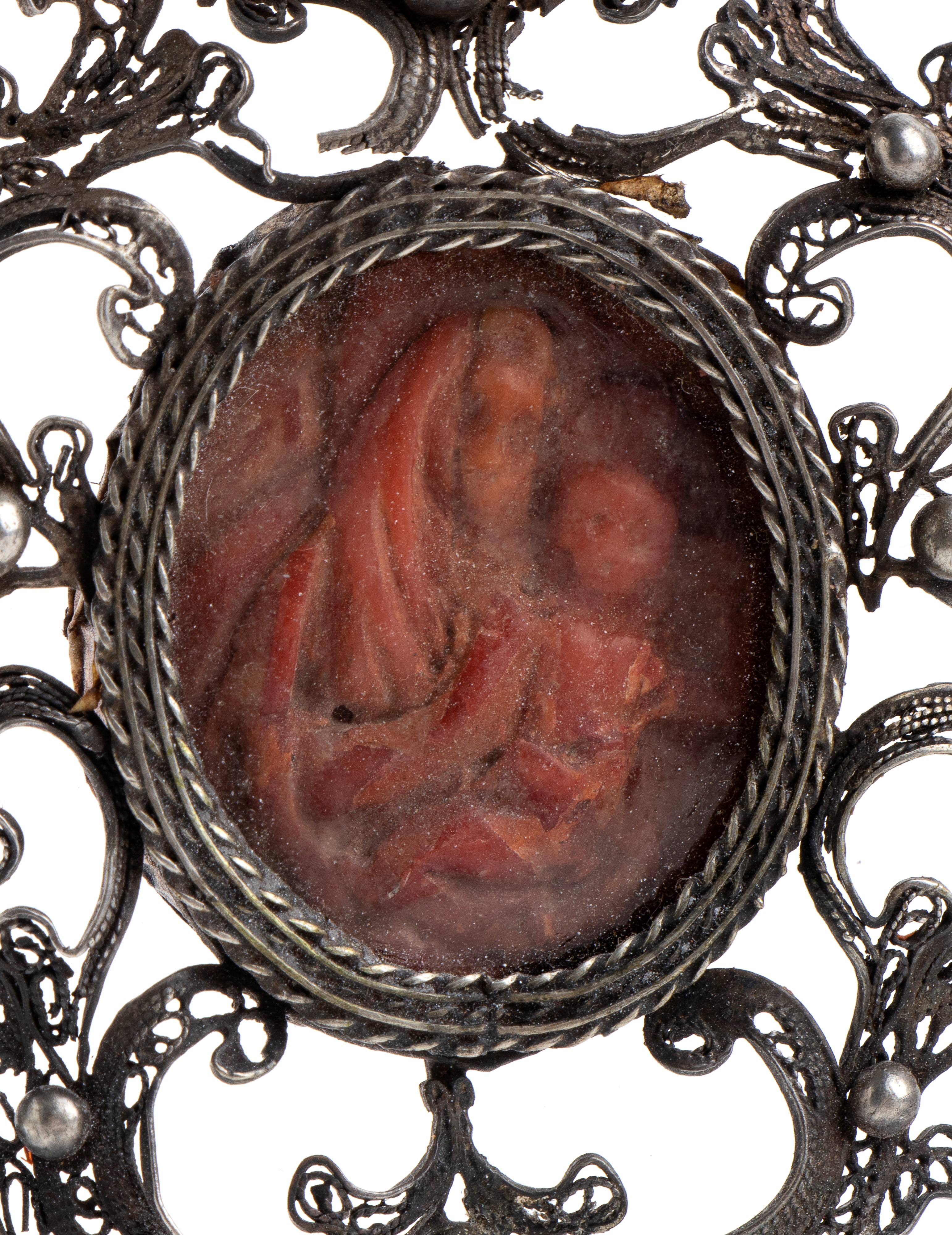 Madonna con Bambino in corallo e argento