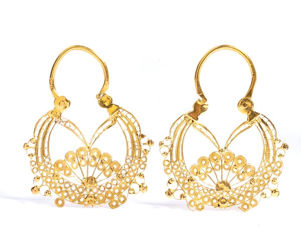 Gold earrings