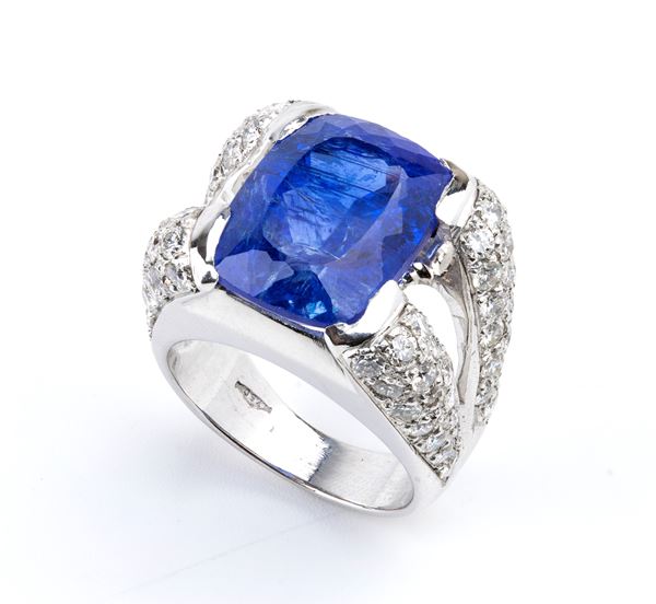 Tanzanite diamond gold ring