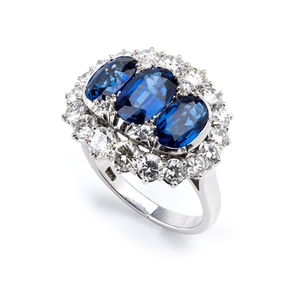 Blue sapphire diamond gold ring