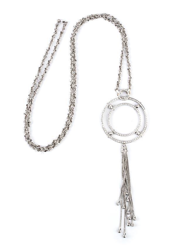 Collana con pendente in oro bianco e diamanti