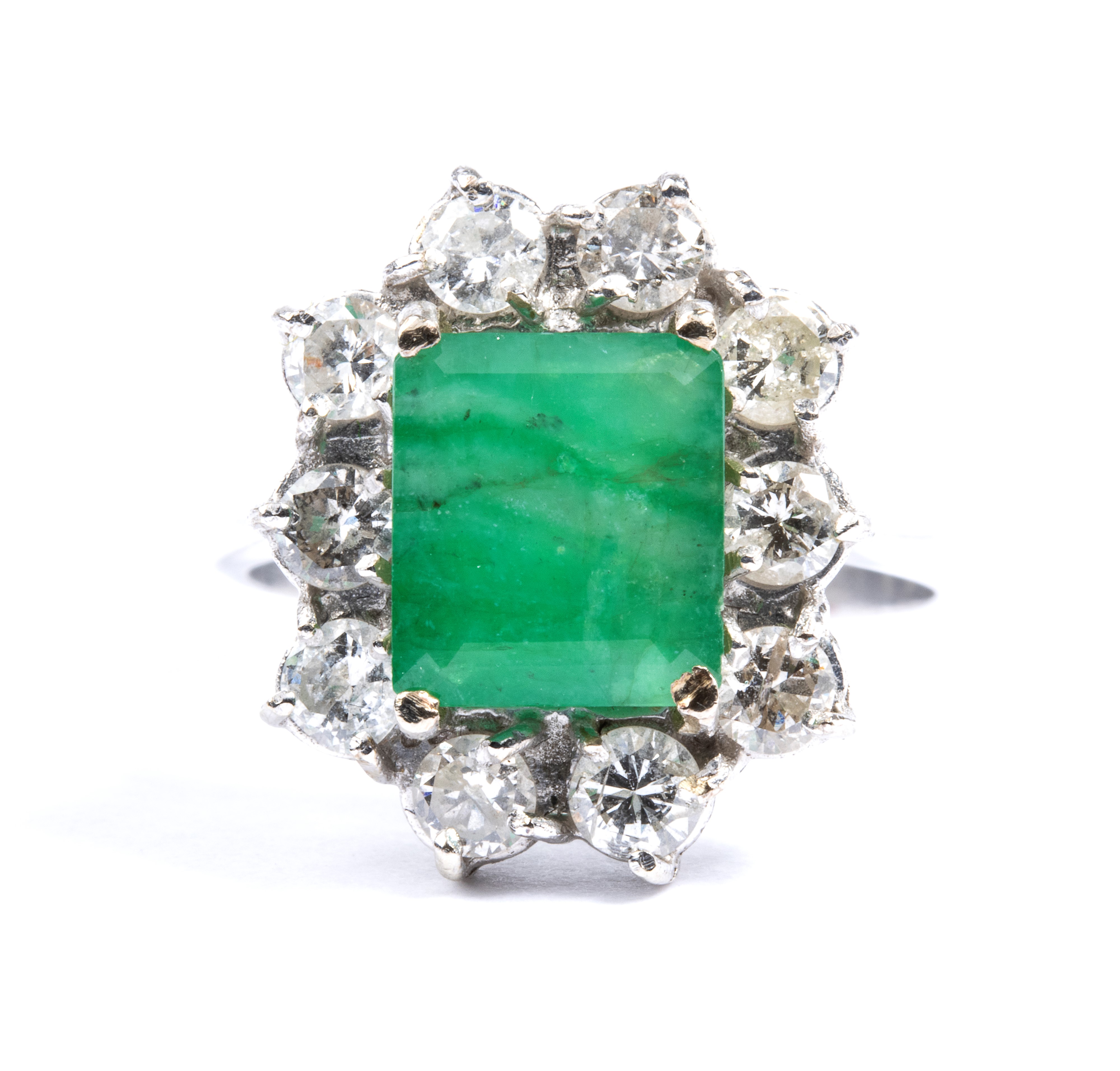 Anello fiore in oro smeraldo e diamanti