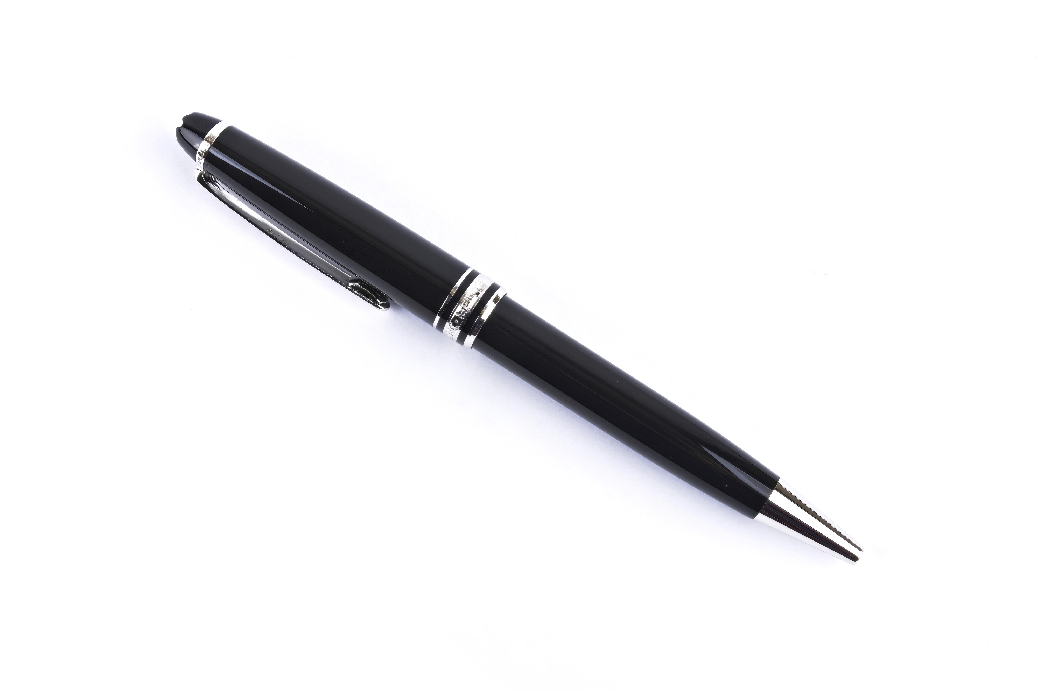Montblanc - Penna a sfera in resina nera con stella bianca intarsiata