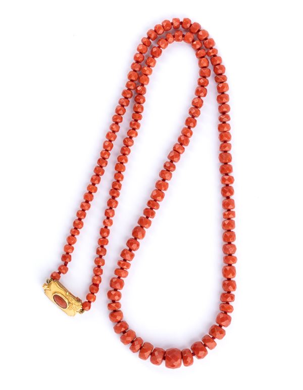 Mediterranean coral necklace