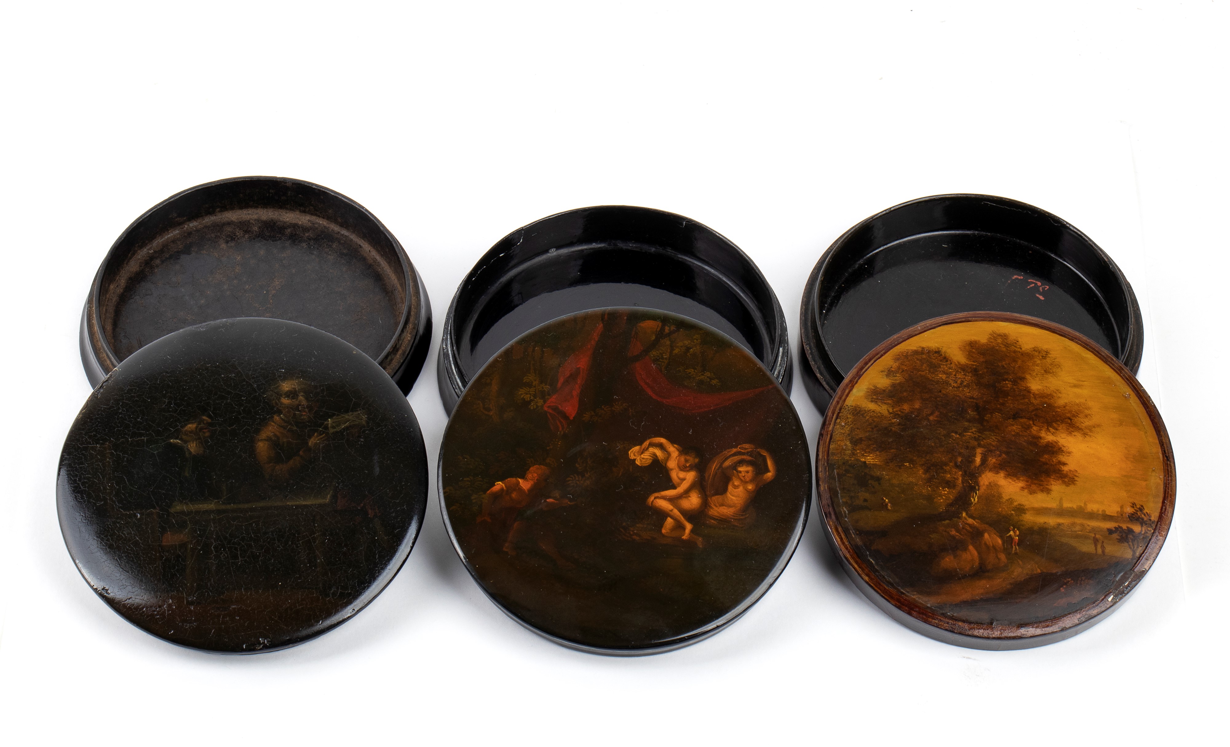 Gruppo di 3 scatole russe in lacca