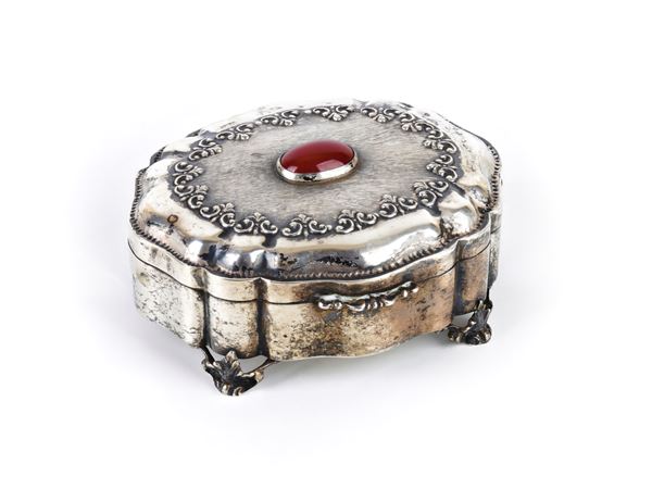 italian solid silver case with carnelian