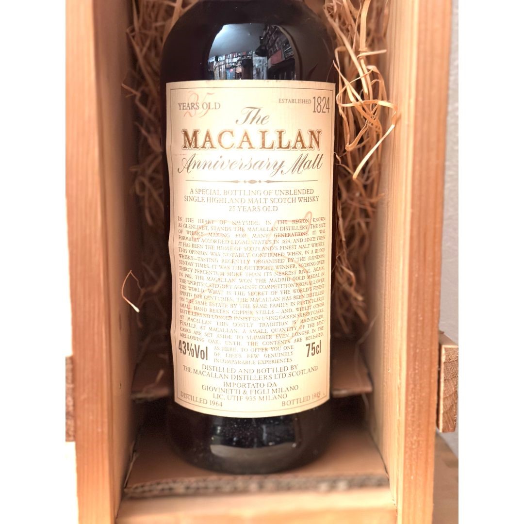 The Macallan, Anniversary Malt 25 Years Old