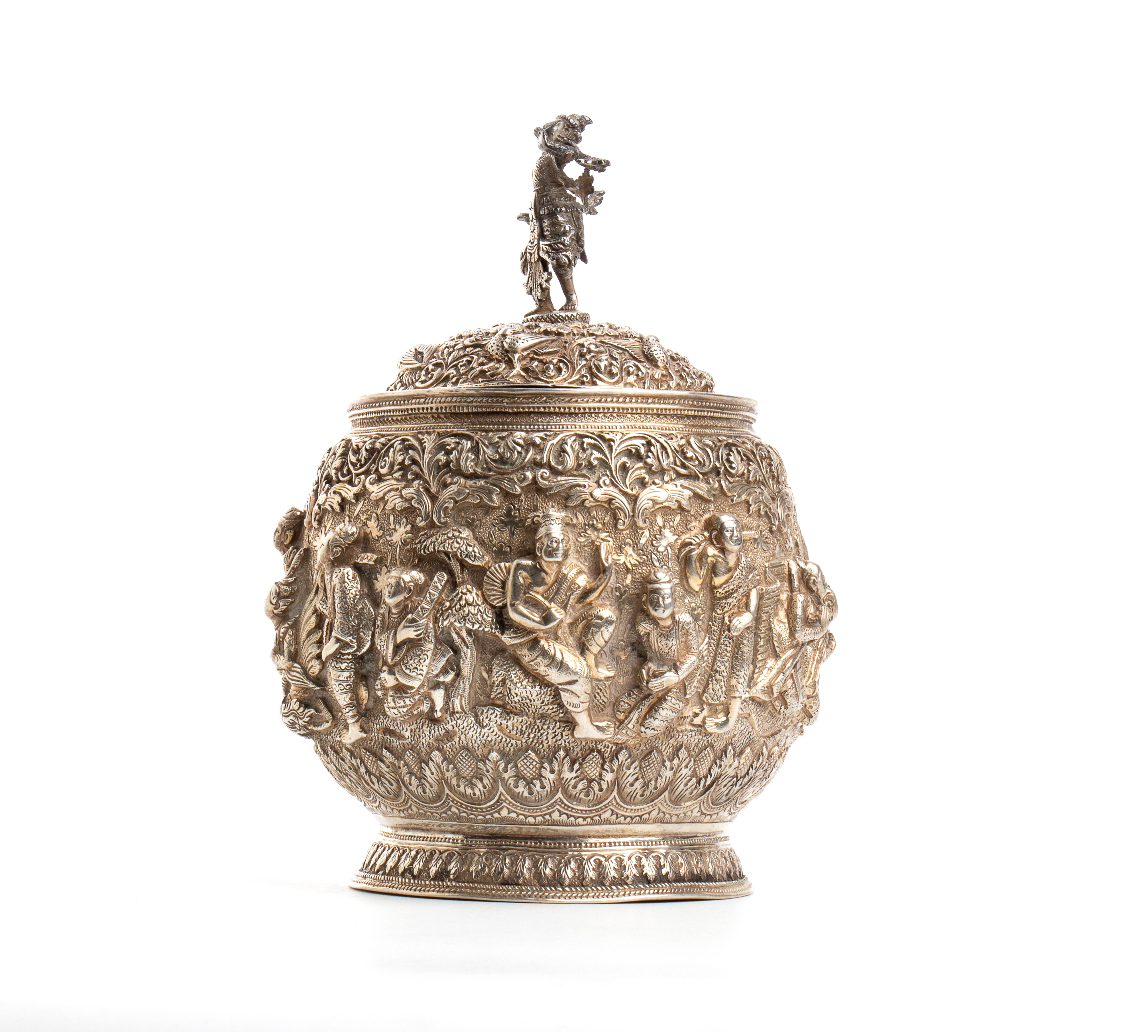 Scatola birmana in argento, XIX secolo