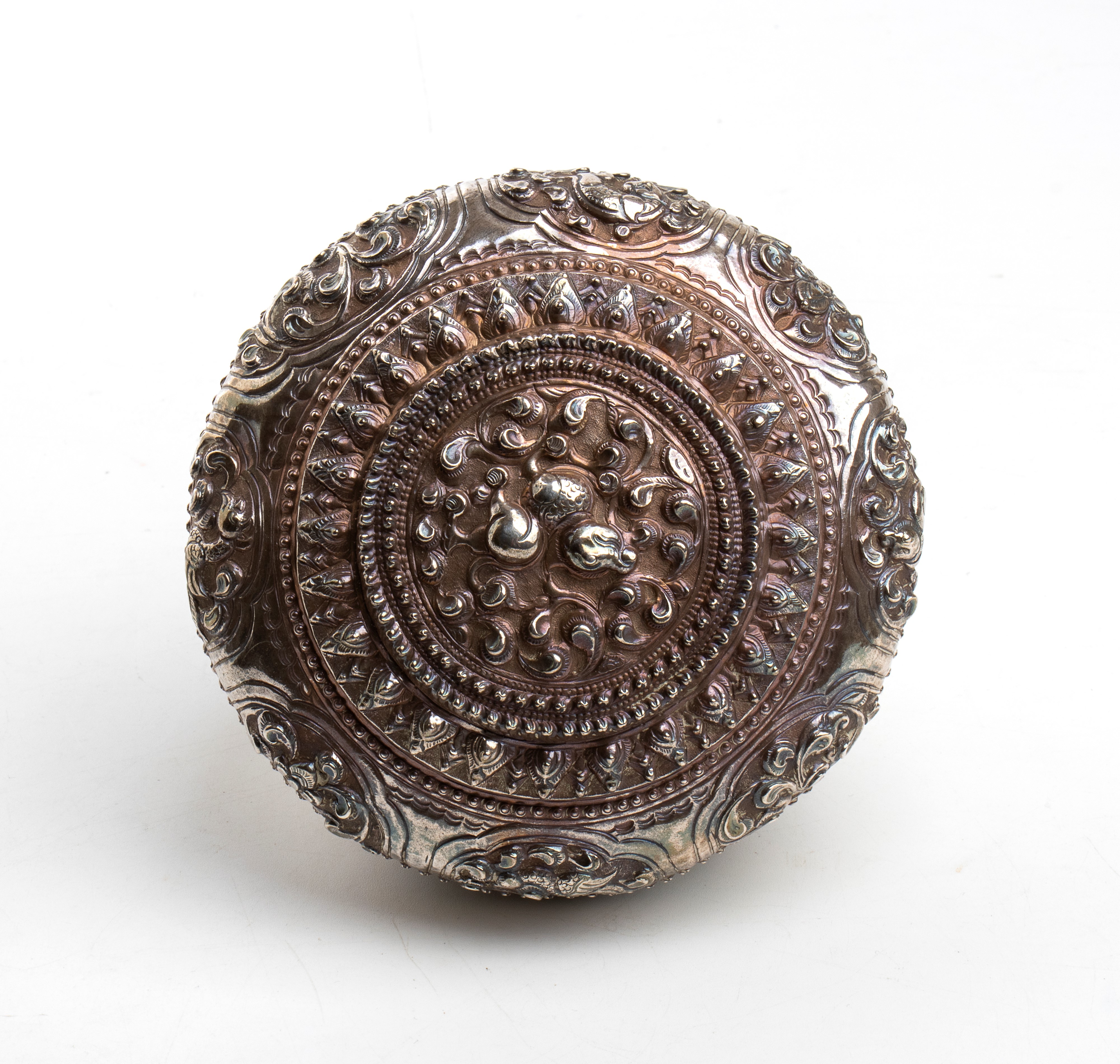 Scatola birmana, argento, XIX secolo
