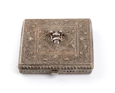 Porta sigarette indiano, argento, con coperchio incernierato