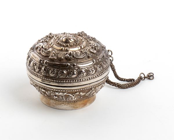 Burma solid silver box