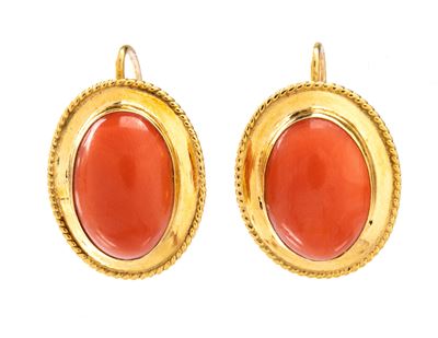 Orecchini, oro giallo 18k e corallo Mediterraneo (Corallum Rubrum)