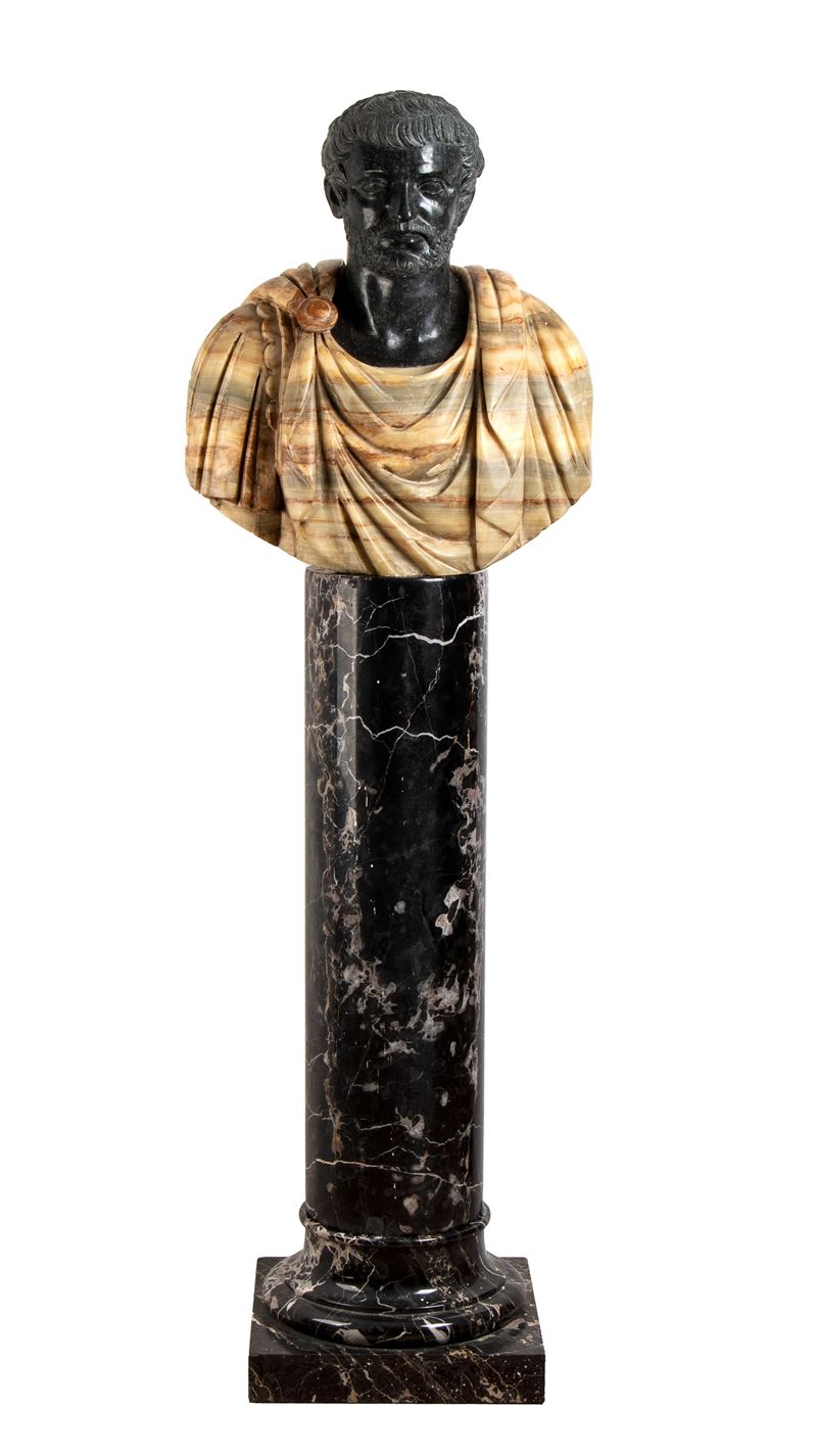 Busto di Imperatore Romano in Marmo Giallo