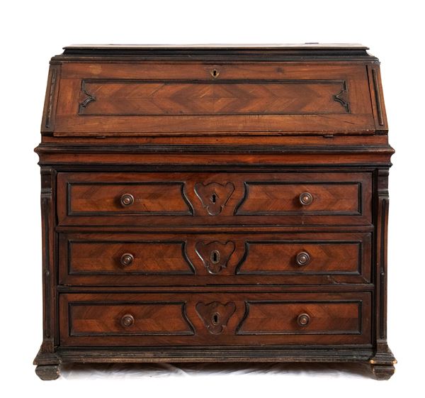 Italian flap chest of drawers