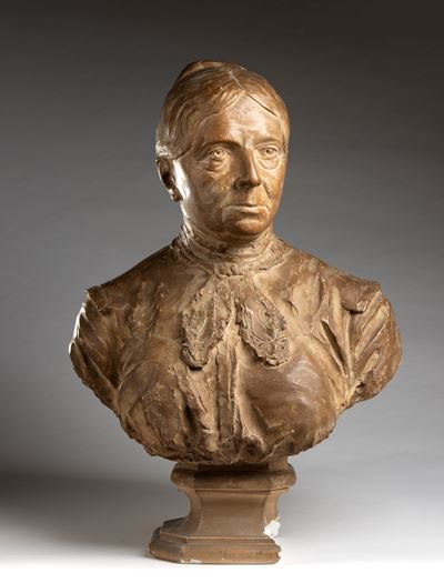 Busto di Donna in Gesso