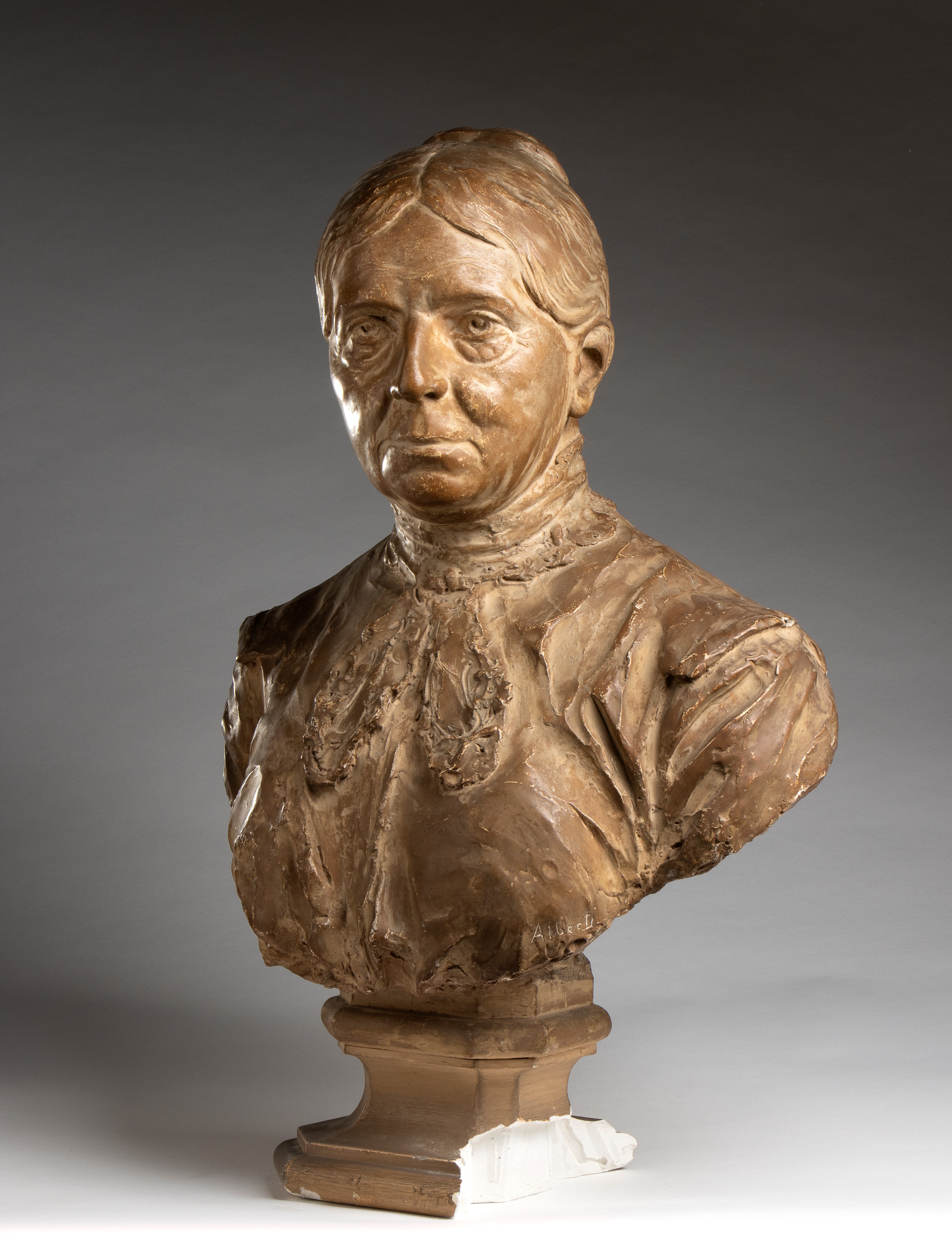 Achille Alberti - Busto di Donna in Gesso