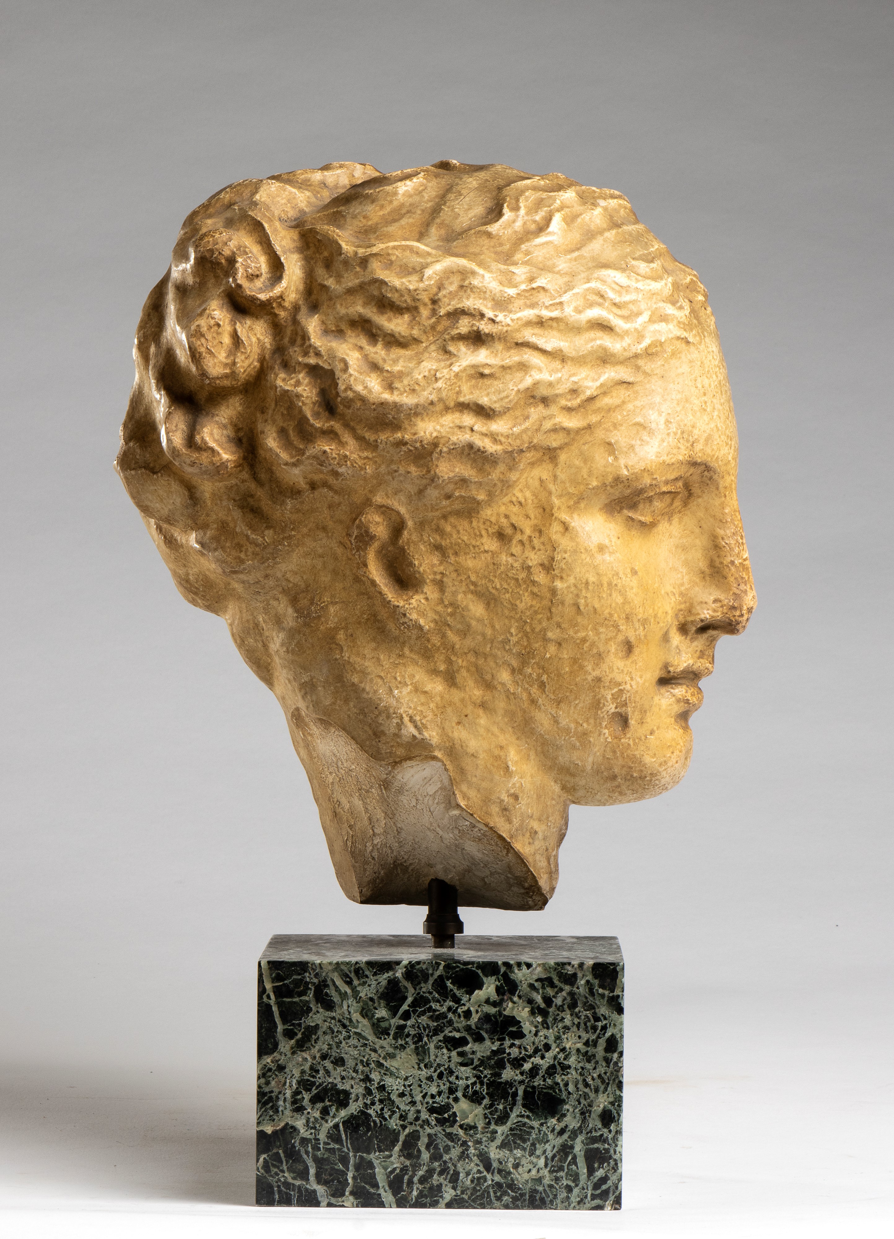 Scultura Italiana Raffigurante Igea