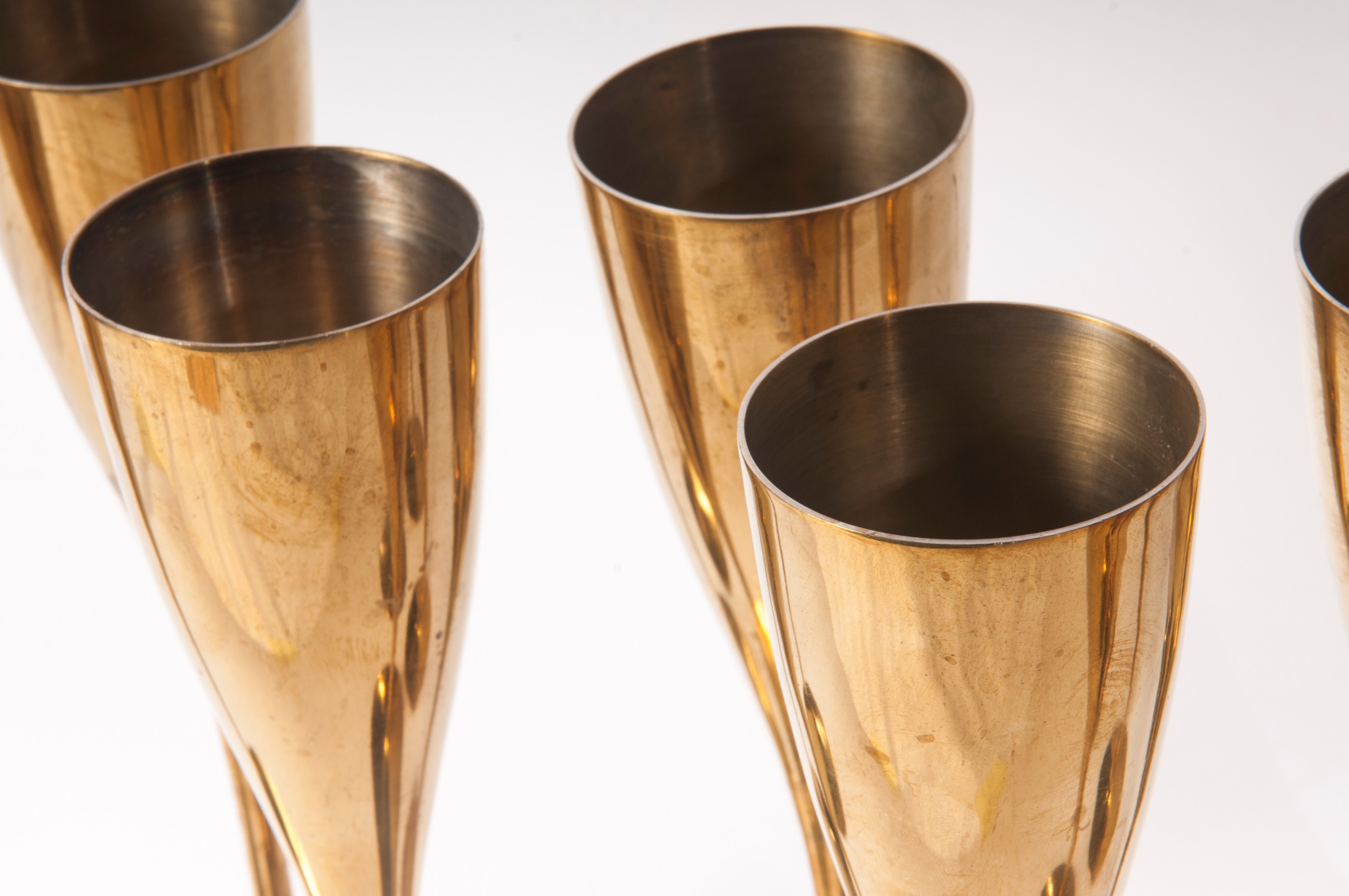 lotto di otto calici