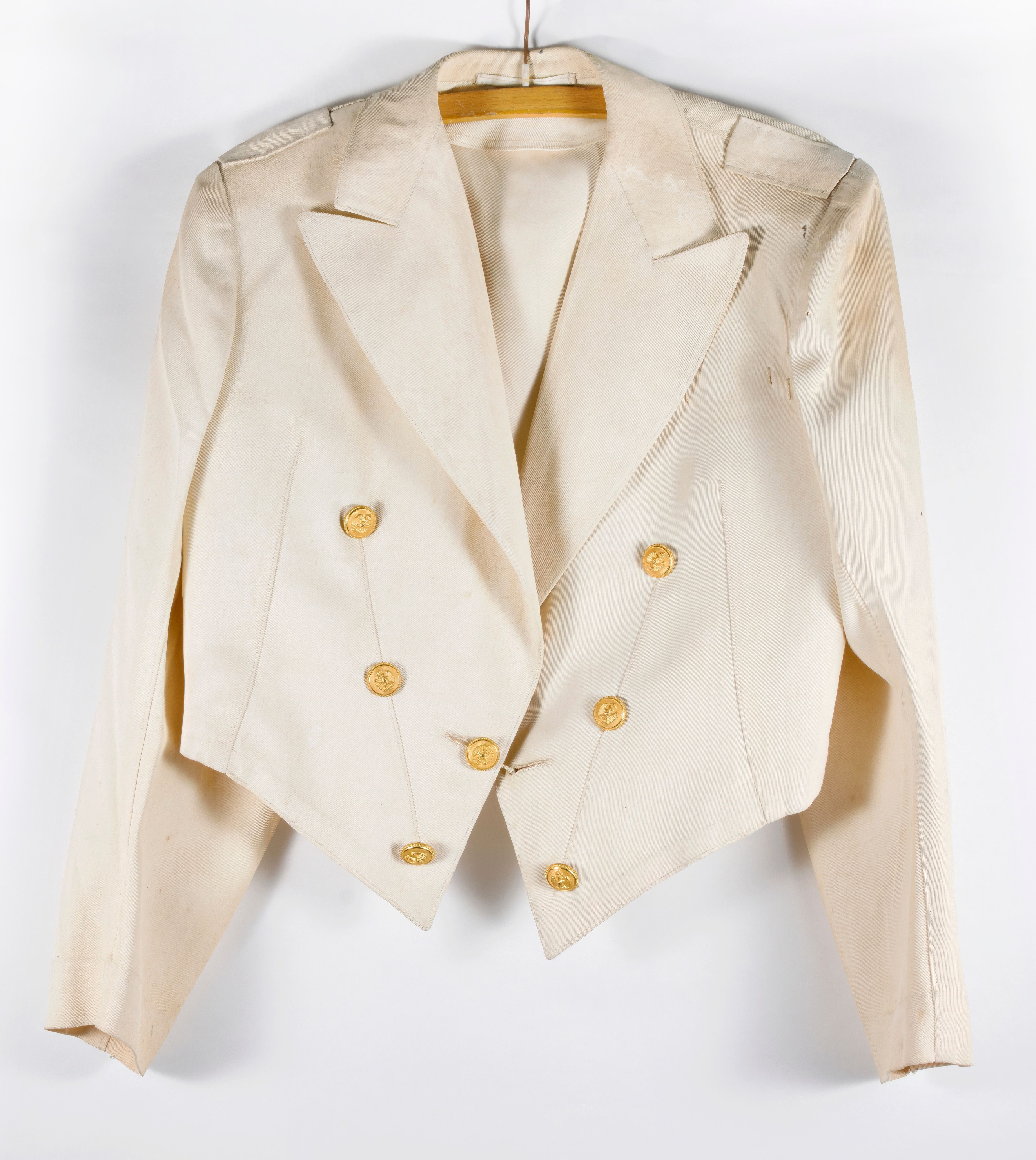 Lotto di Due Dinner Jacket e un Pantalone da Funzionario Dell'amministrazione Coloniale