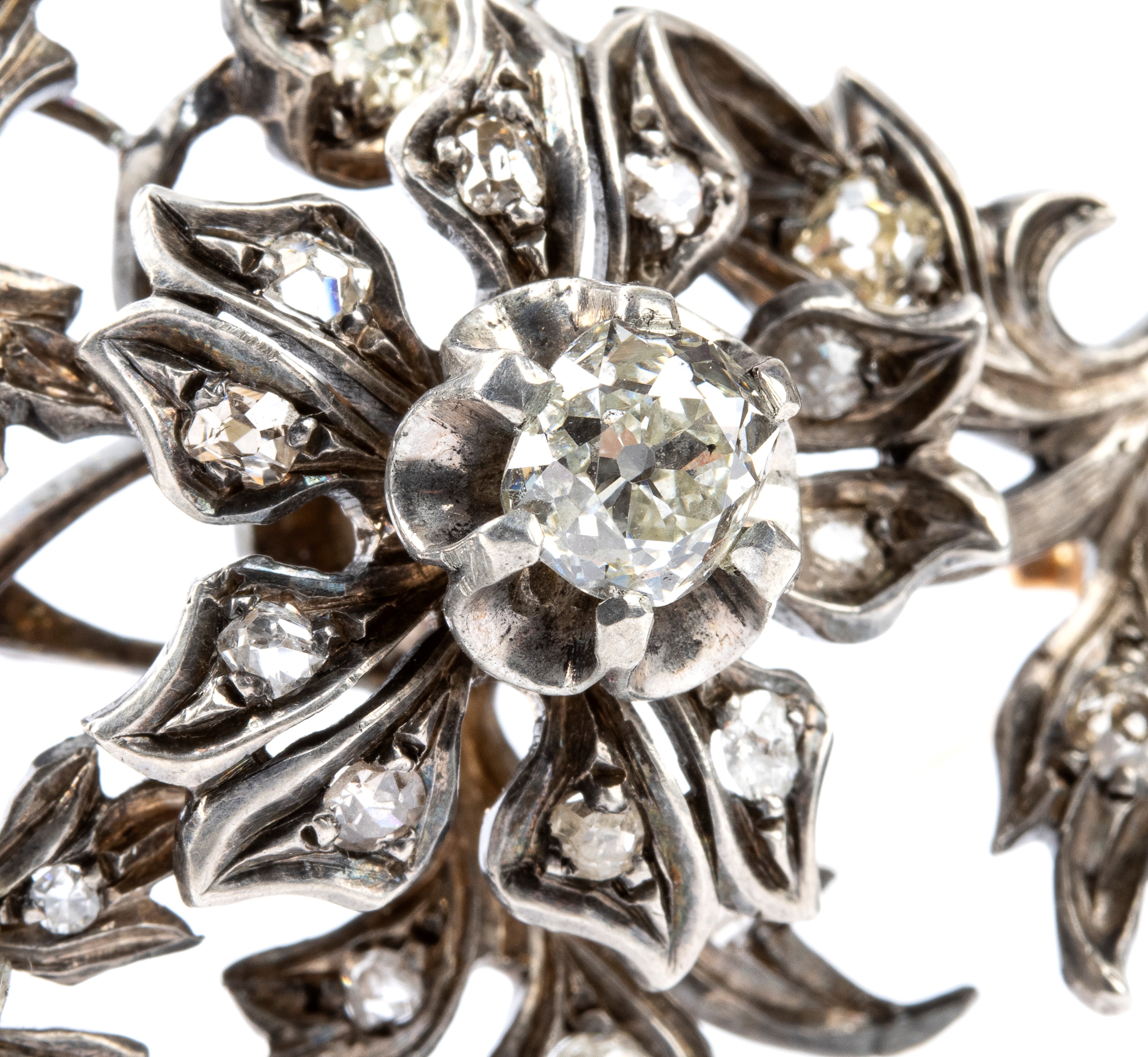 Spilla in argento e oro 14k con diamanti, fine XIX secolo