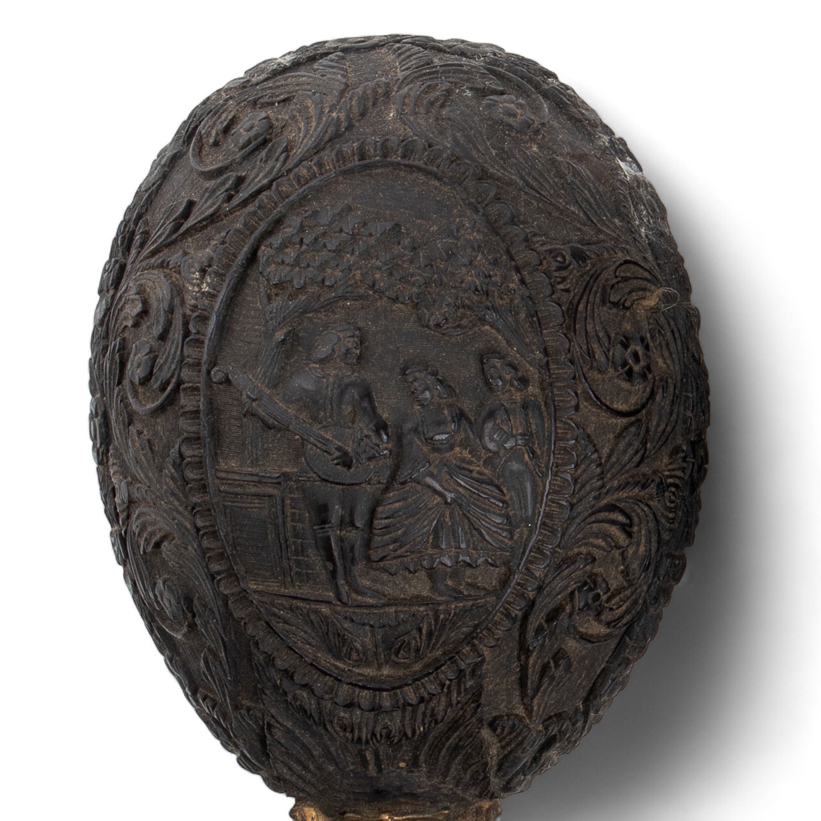 Due noci di cocco intagliate