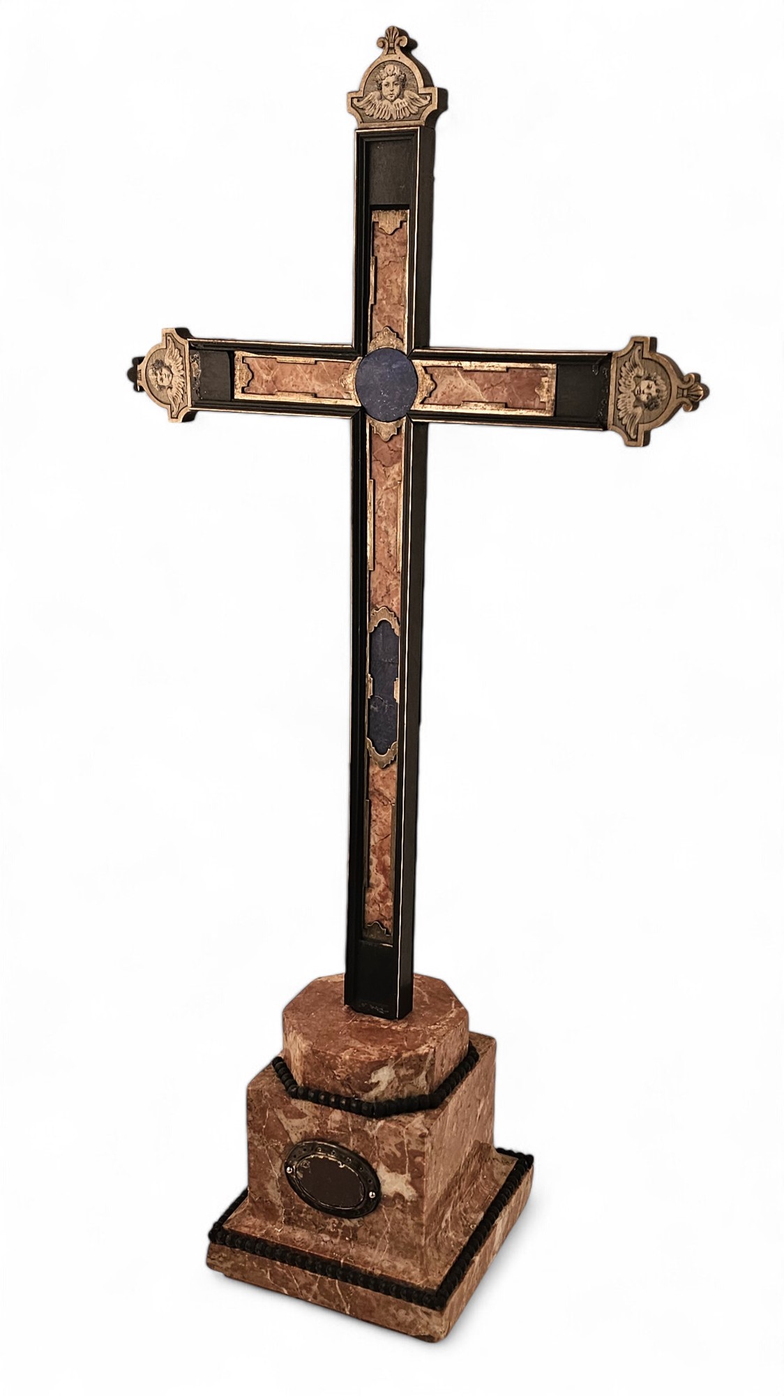 XIX secolo, Croce devozionale in legno ebanizzato con marmo, lapislazzuli e osso