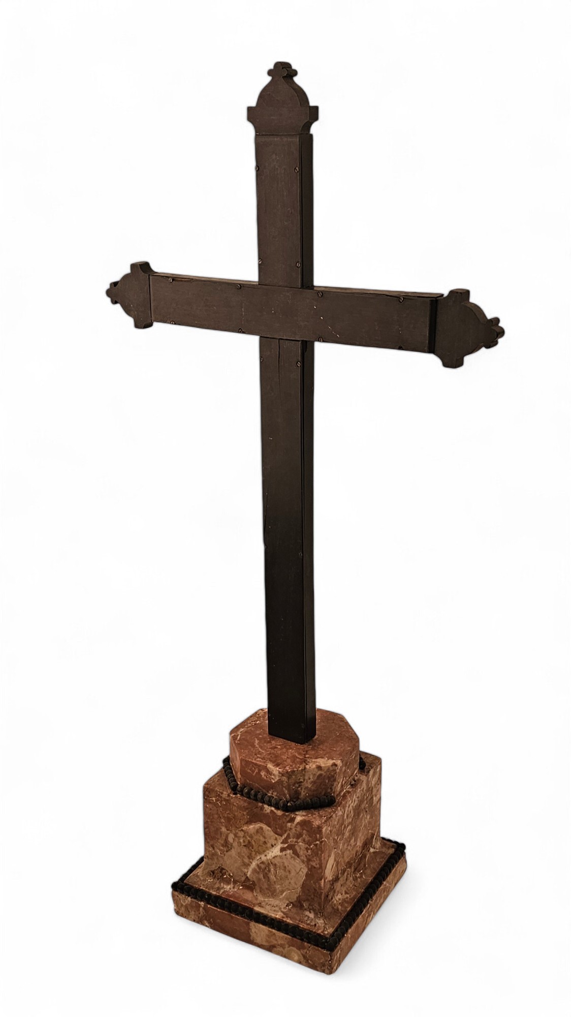XIX secolo, Croce devozionale in legno ebanizzato con marmo, lapislazzuli e osso