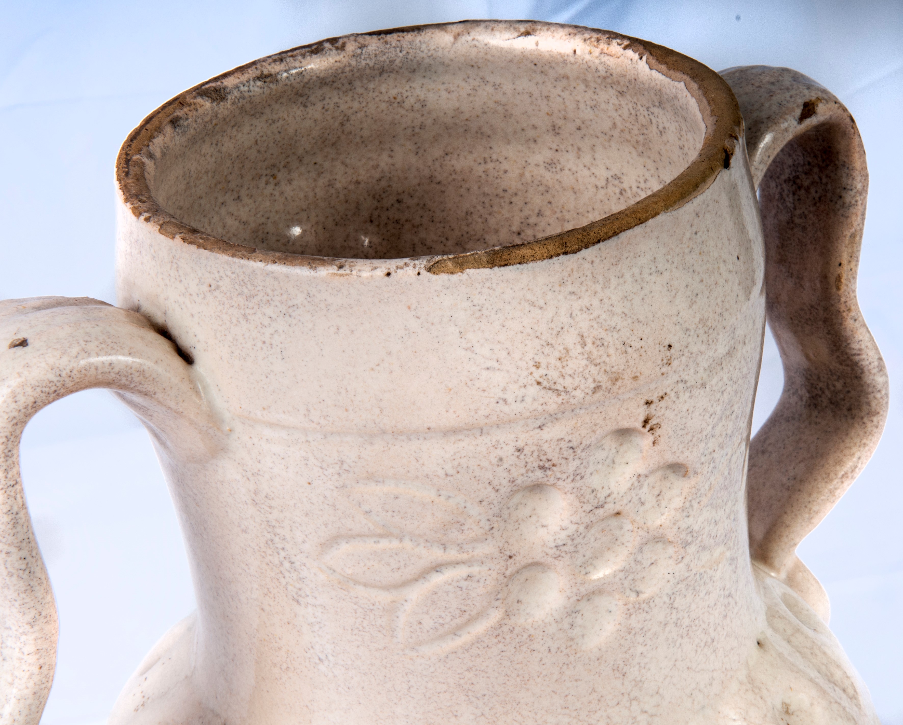 Vaso in Terracotta Smaltata Bianca