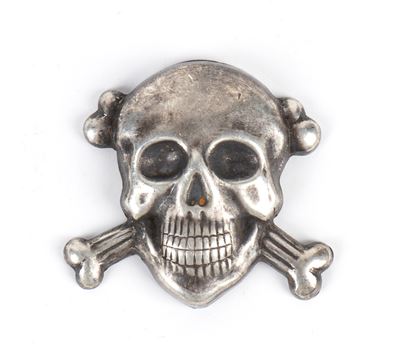Raro Teschio in Argento dei Moschettieri del Duce