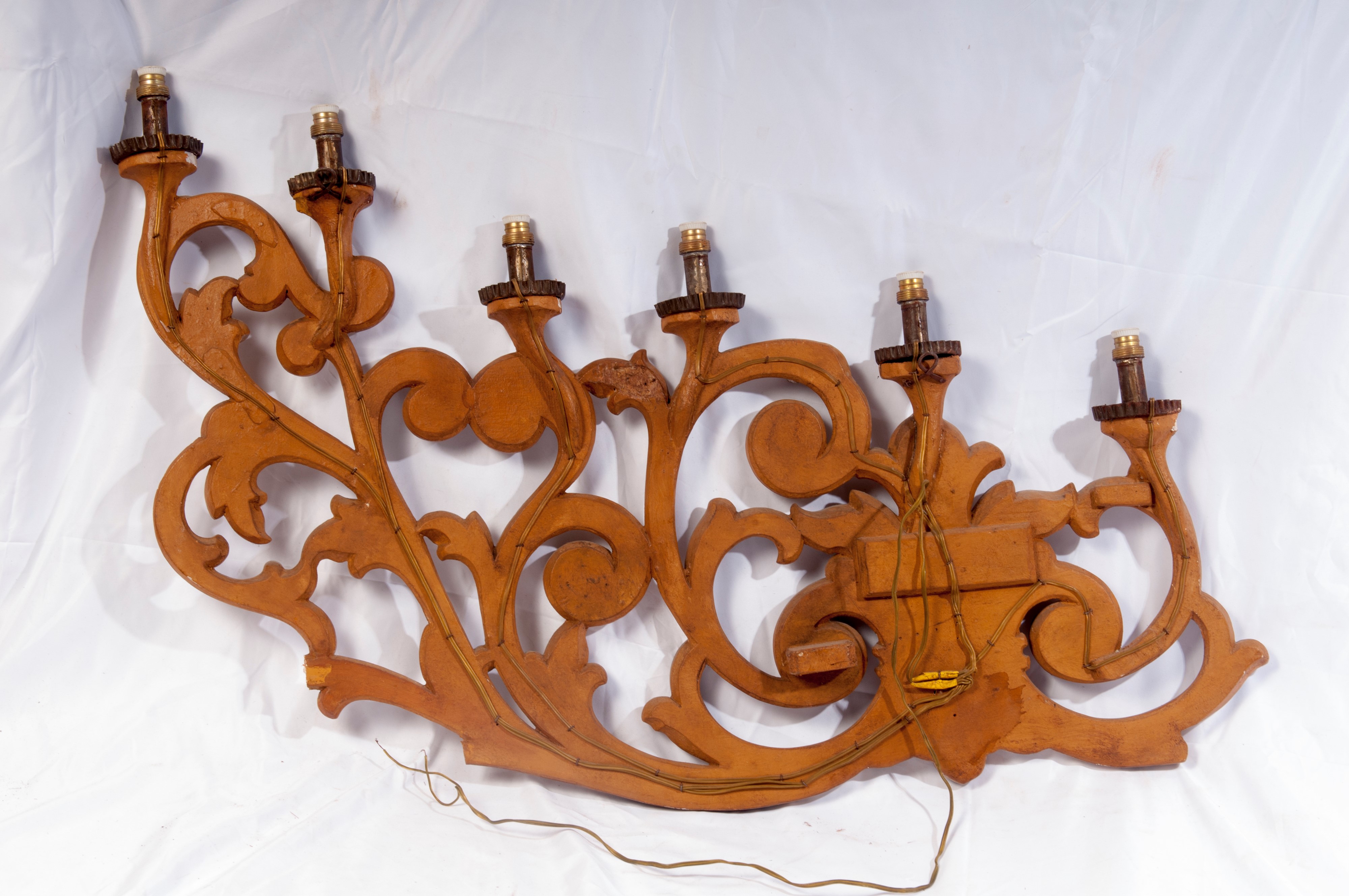 Coppia di appliques da parete a sei luci