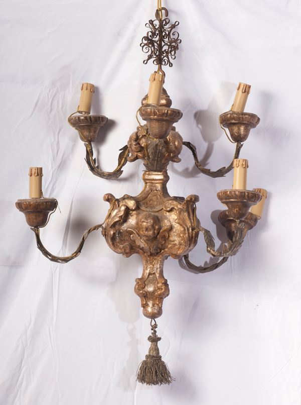 Electrified pendant chandelier in gilded wood