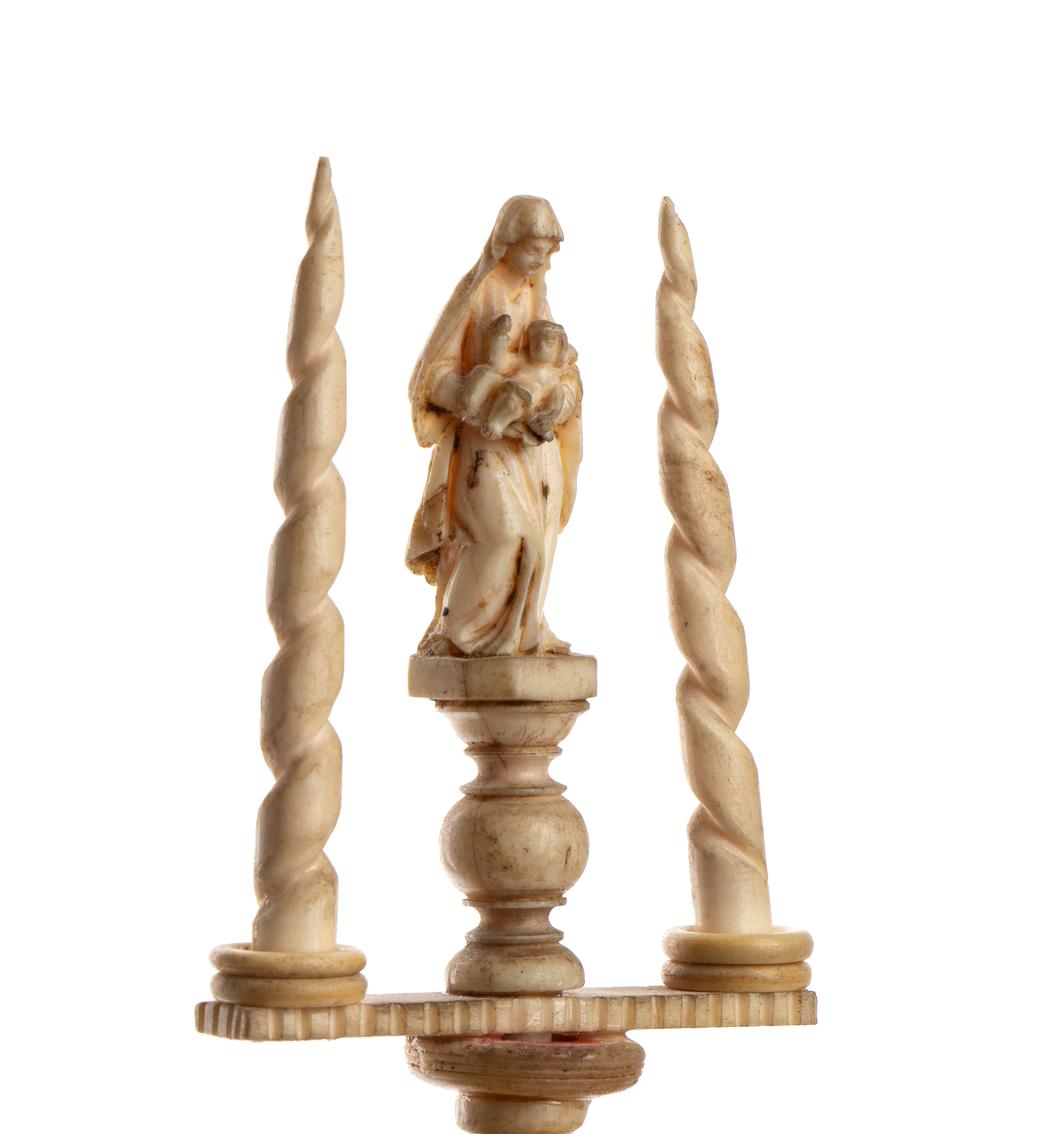 Scultura tedesca, osso scolpito e tornito su basamento in legno ebanizzato (XVIII secolo)