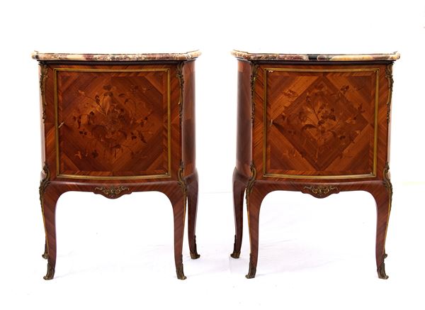 Fran&#231;ois  Linke - A pair of French cabinet